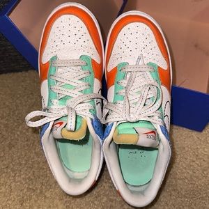 Nike dunk low GS 101